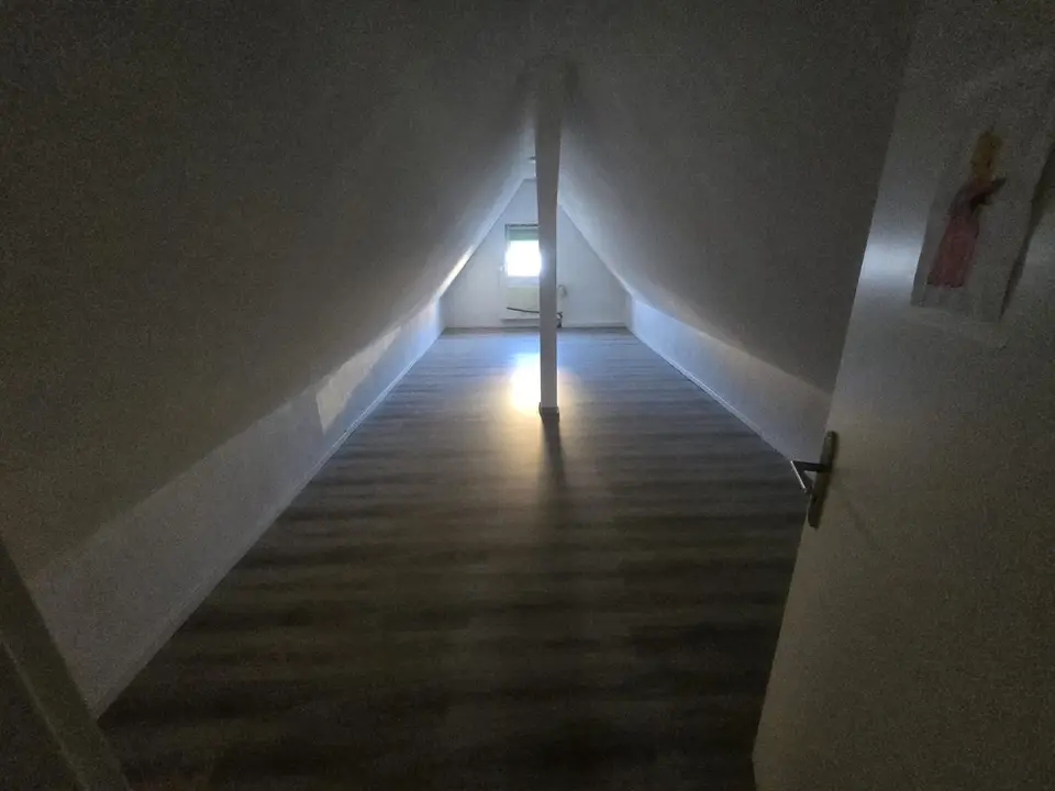 3 Zimmer Wohnung mit 100 m² in Nürtingen – Bild 10