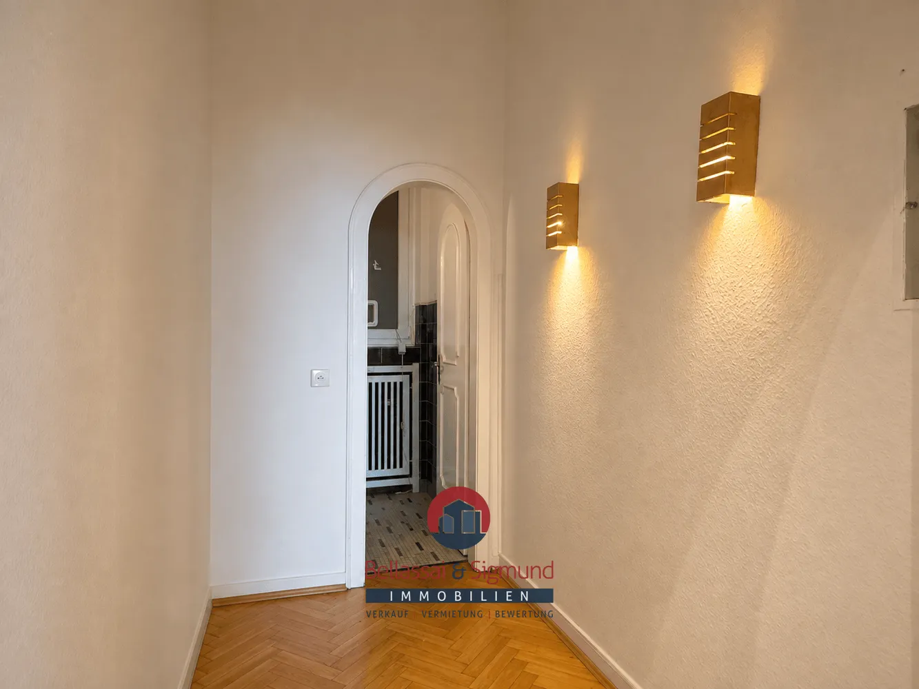 4 Zimmer Wohnung mit 160 m² in Krefeld – Bild 3
