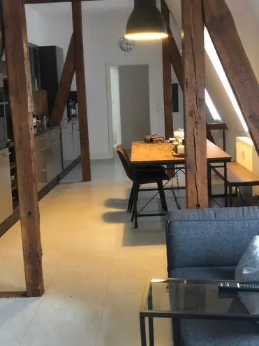 3 Zimmer Wohnung mit 95 m² in Bonn – Bild 2