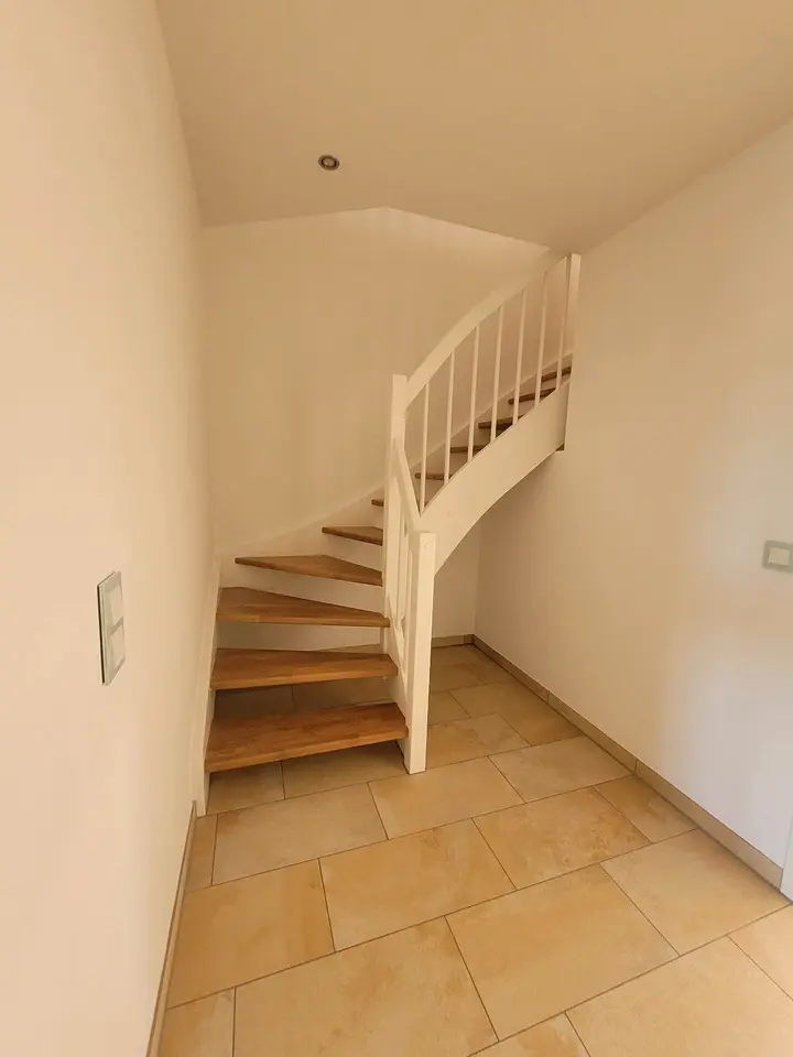 4 Zimmer Wohnung mit 140 m² in Wurzen – Bild 6