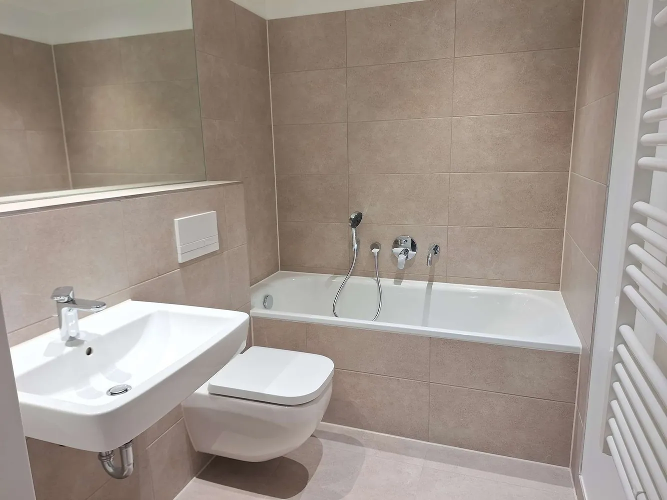 4 Zimmer Wohnung mit 106 m² in Greifswald – Bild 11