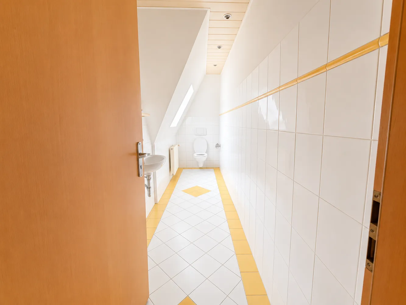 5 Zimmer Wohnung mit 157 m² in Oberhausen – Bild 4
