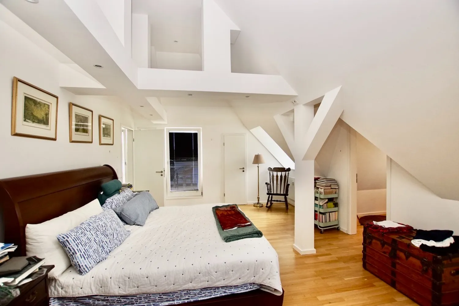5 Zimmer Wohnung mit 201 m² in Wiesbaden – Bild 8