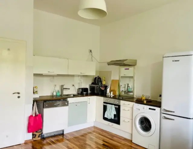 2 Zimmer Wohnung mit 54 m² in Köln – Bild 4