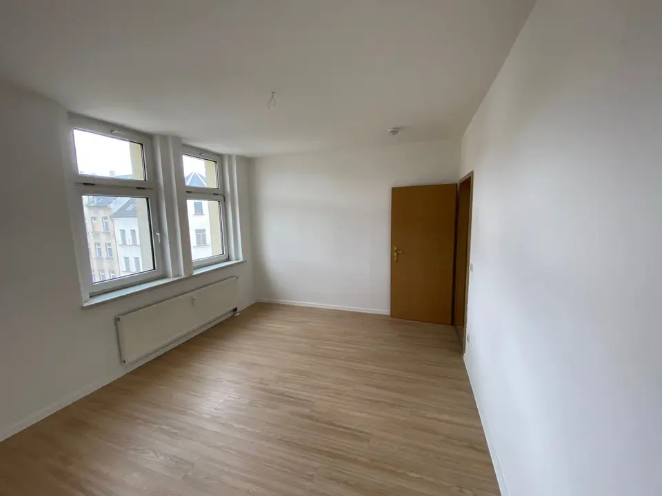 2 Zimmer Wohnung mit 55 m² in Werdau – Bild 3