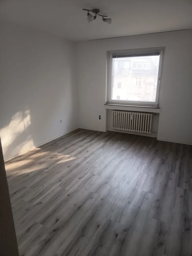 4 Zimmer Wohnung mit 77 m² in Duisburg – Bild 8
