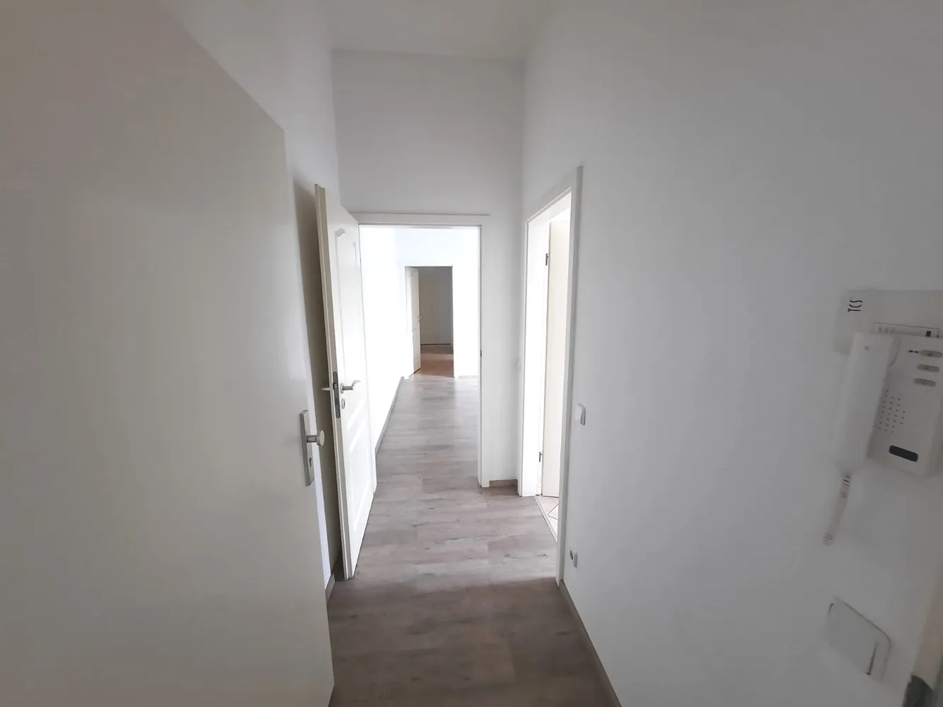 2 Zimmer Wohnung mit 60 m² in Magdeburg – Bild 6