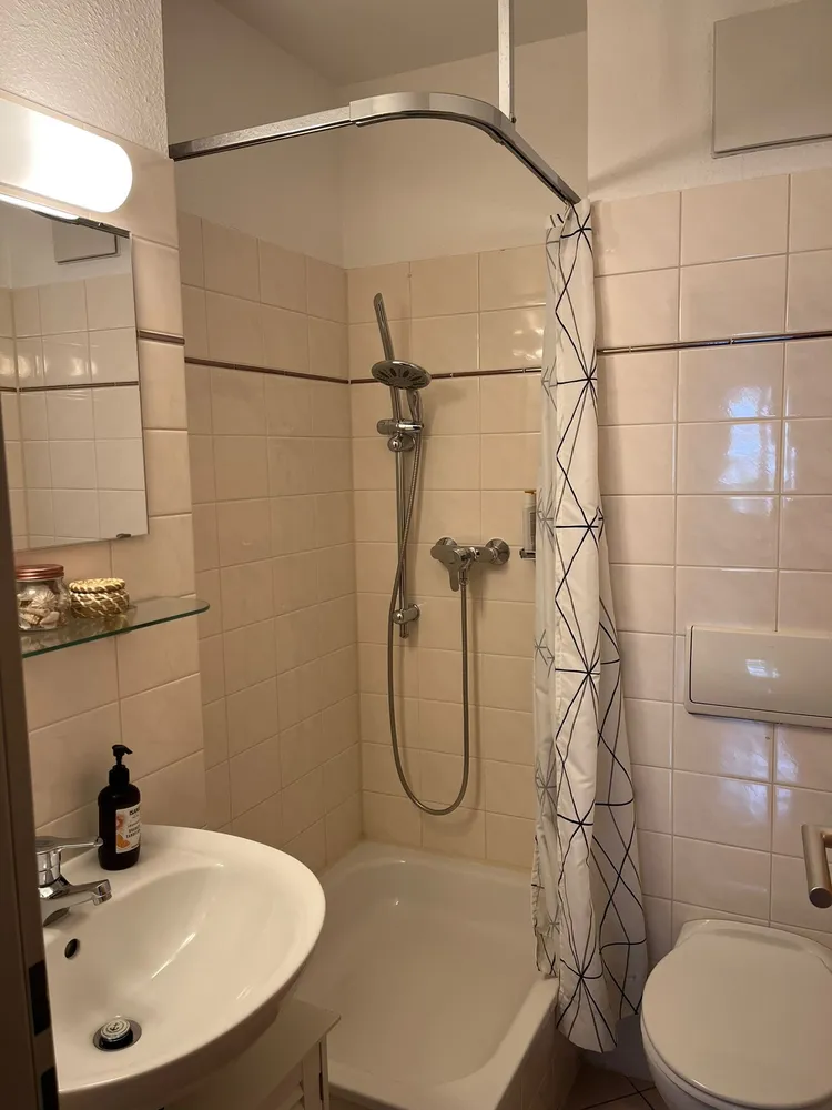 3 Zimmer Wohnung mit 80 m² in Düsseldorf – Bild 5