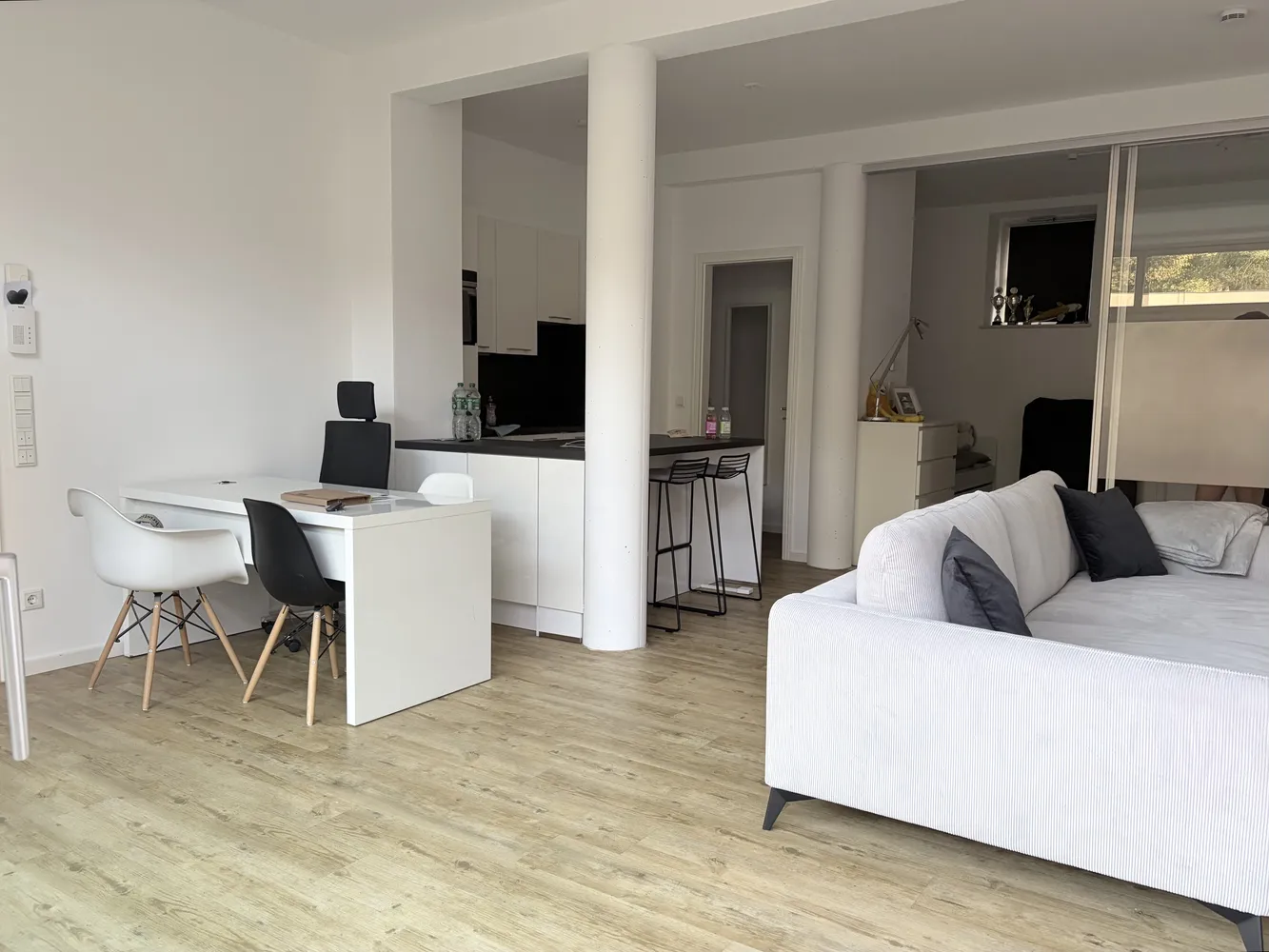 2 Zimmer Wohnung mit 73 m² in Halle (Saale) – Bild 3