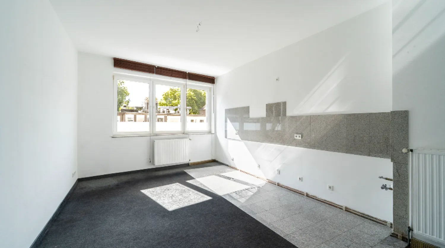 2 Zimmer Wohnung mit 97 m² in Köln – Bild 5