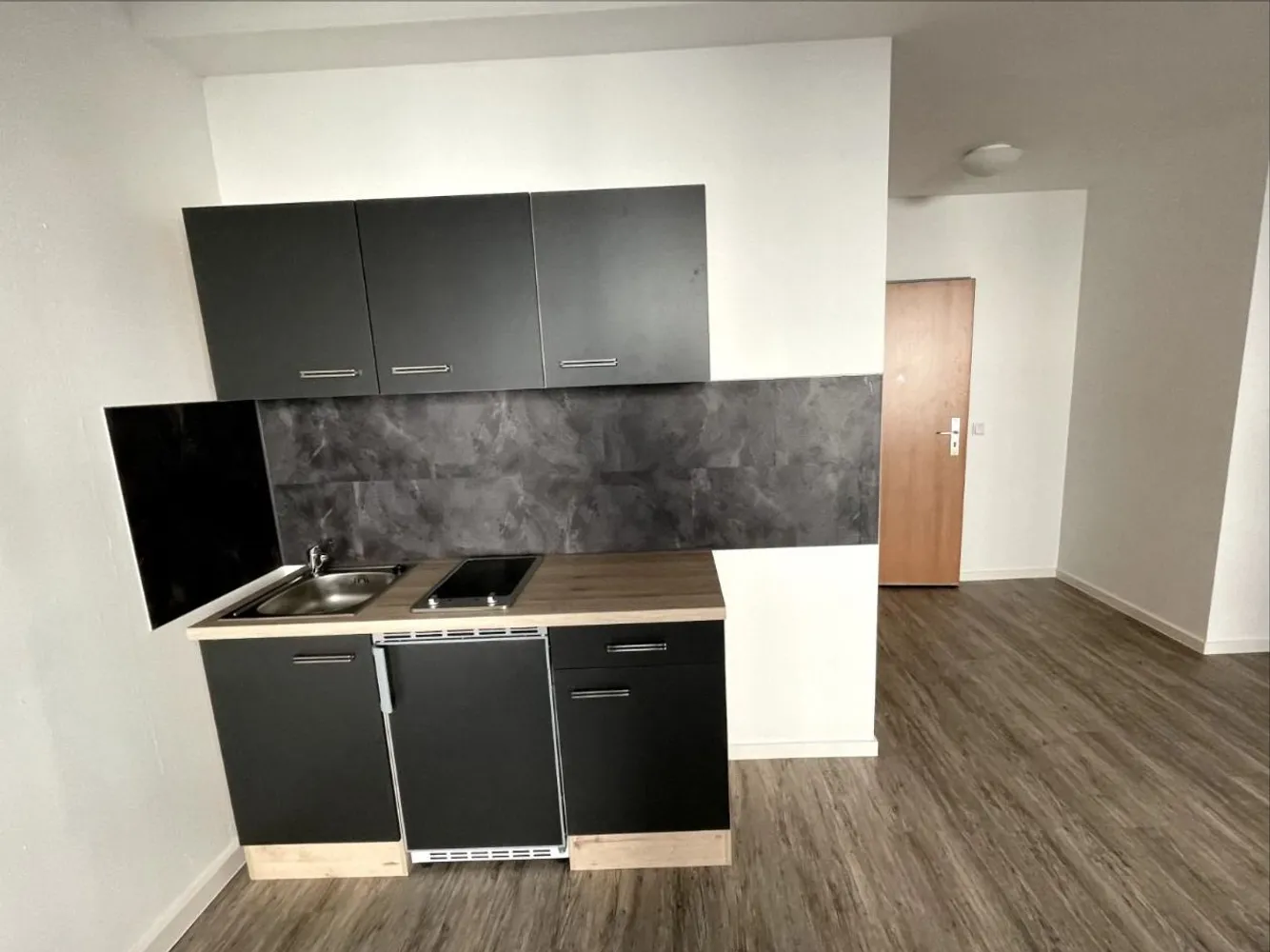 1 room apartment with 28 m² in Dresden – Photo 2