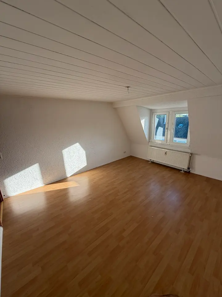 3 Zimmer Wohnung mit 93 m² in Solingen – Bild 1