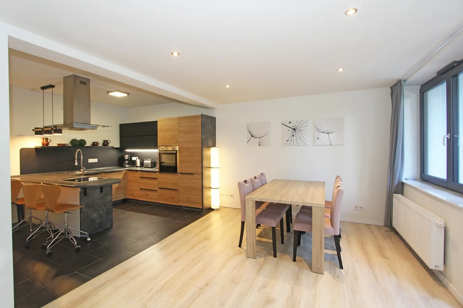 7 Zimmer Haus mit 150 m² in München – Bild 1
