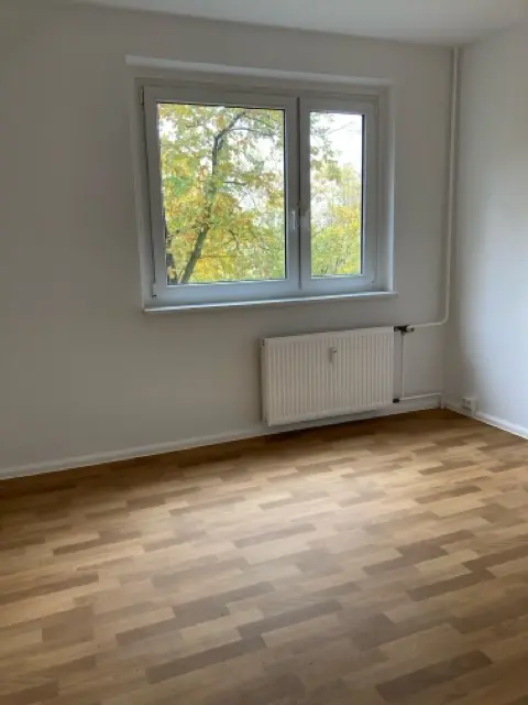 4 Zimmer Wohnung mit 76 m² in Erfurt – Bild 2