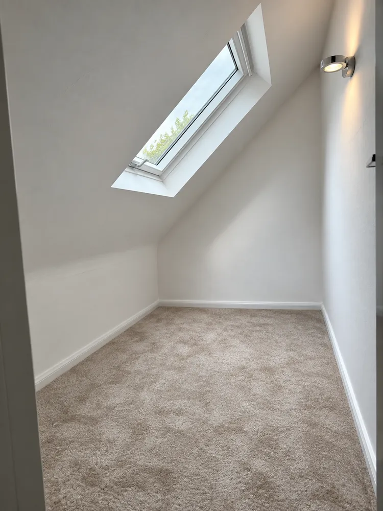 6 Zimmer Wohnung mit 203 m² in Düsseldorf – Bild 4