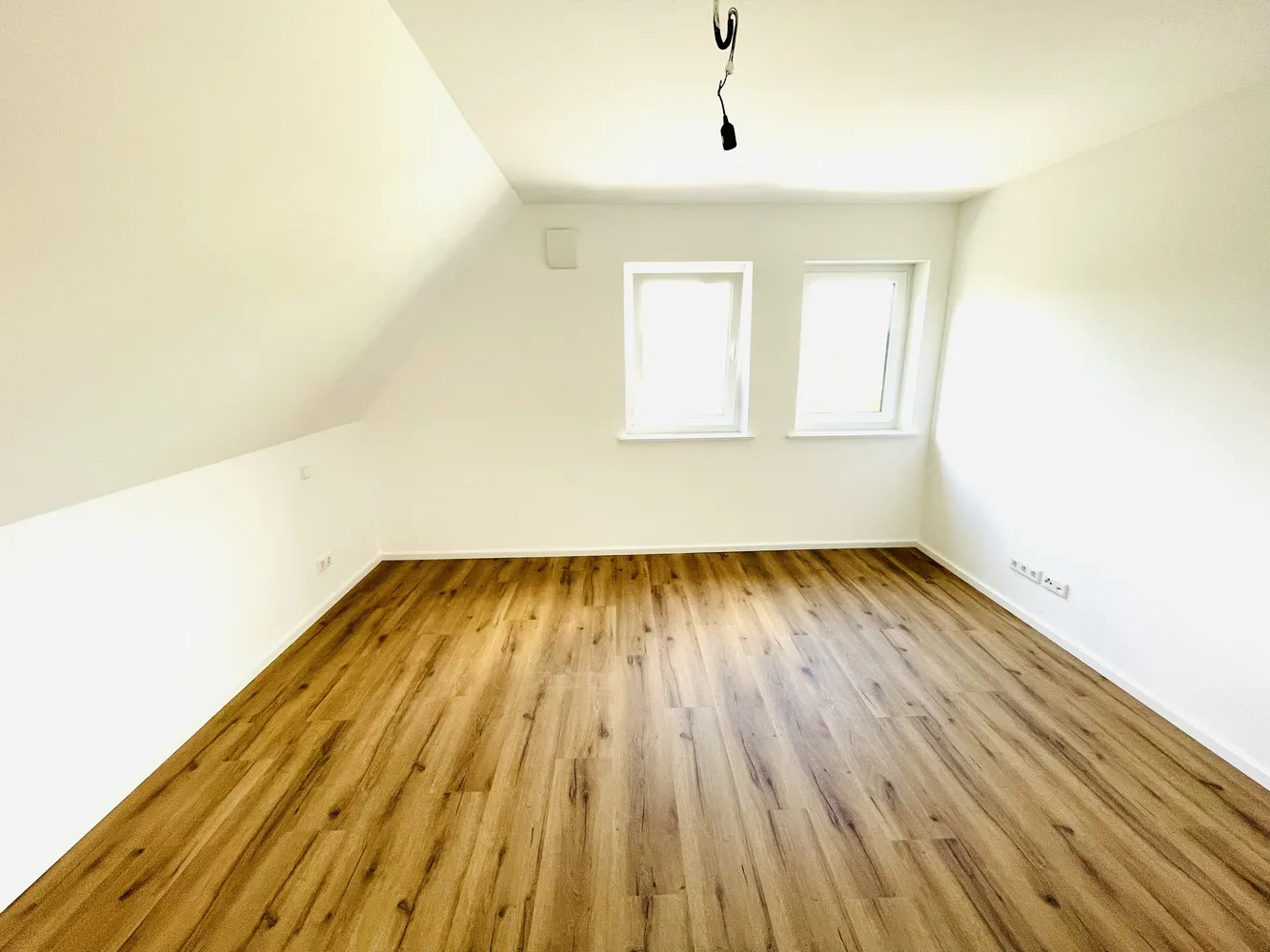 4 Zimmer Wohnung mit 90 m² in Bielefeld – Bild 2