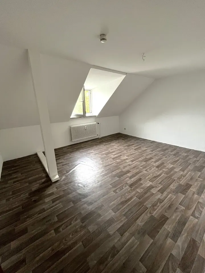 4 Zimmer Wohnung mit 81 m² in Duisburg – Bild 3