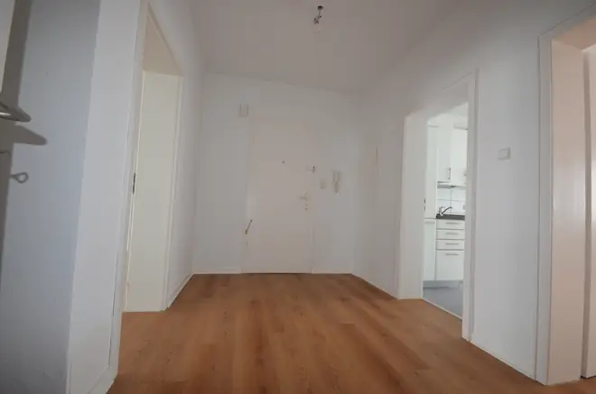 2 Zimmer Wohnung mit 83 m² in Düsseldorf – Bild 8