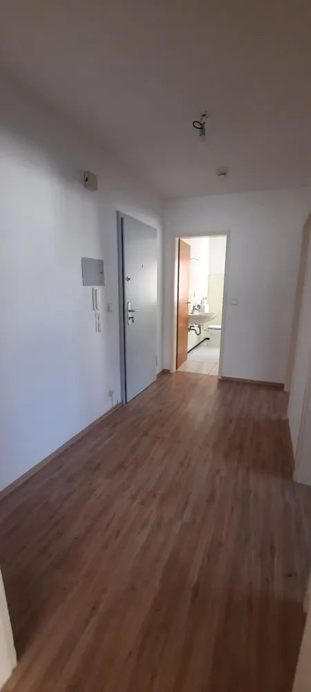 2 Zimmer Wohnung mit 56 m² in Karlsruhe – Bild 3