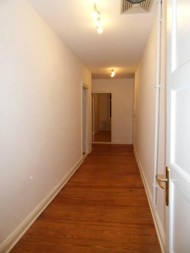 4 Zimmer Wohnung mit 103 m² in Kiel – Bild 3