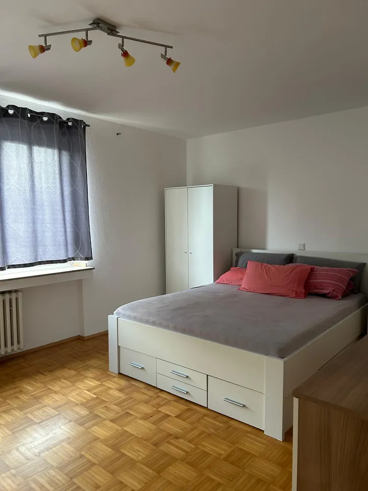 2 Zimmer Wohnung mit 63 m² in Düsseldorf – Bild 4
