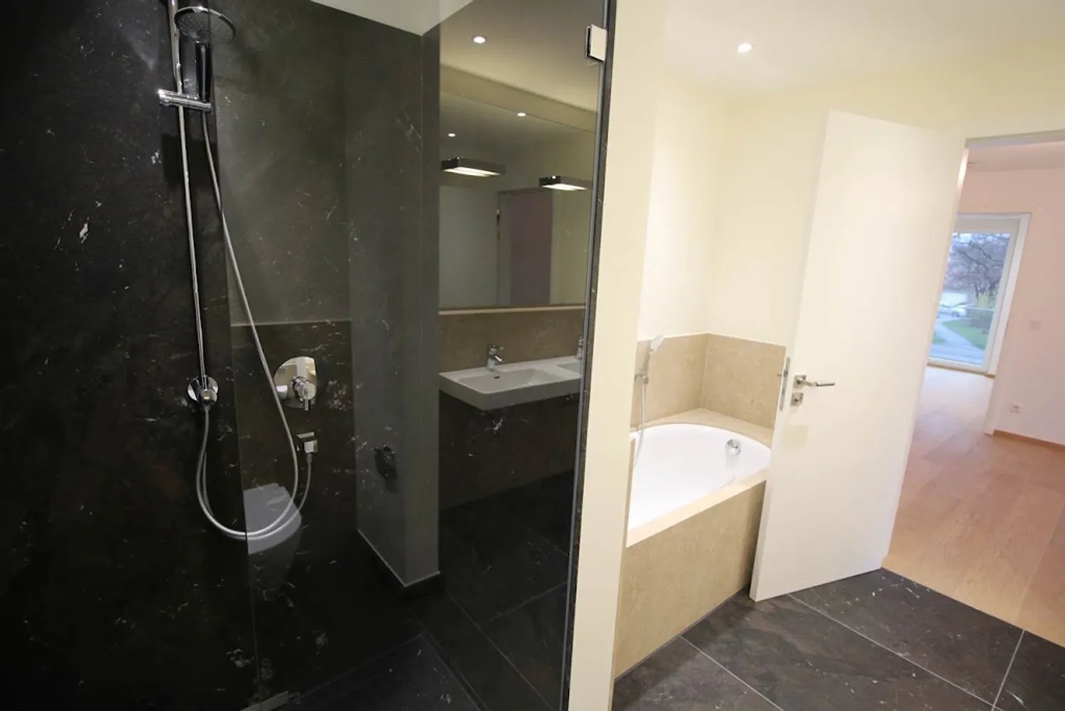 4 Zimmer Wohnung mit 122 m² in München – Bild 5