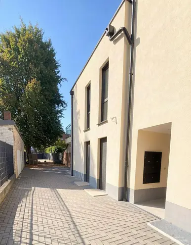 2 Zimmer Wohnung mit 56 m² in Köln – Bild 1
