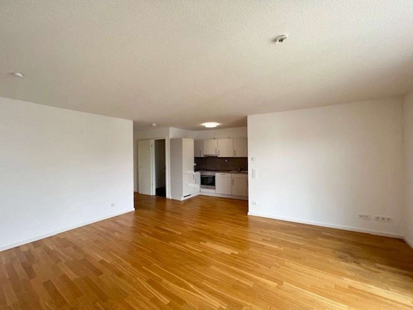 3 Zimmer Wohnung mit 85 m² in Hamburg – Bild 3