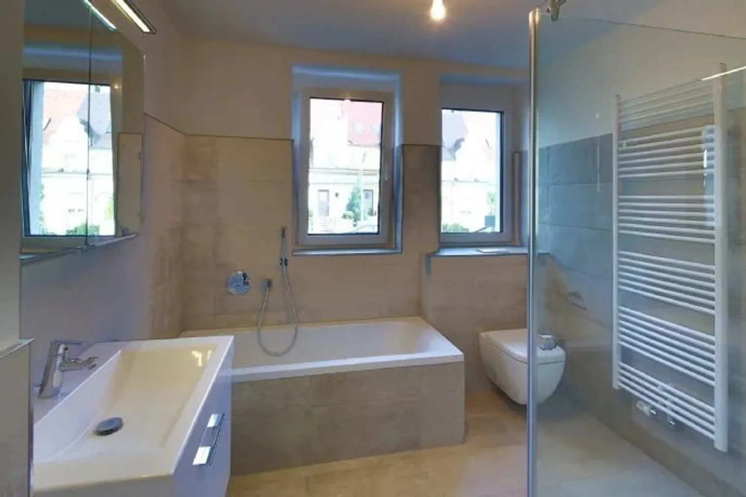 4 Zimmer Wohnung mit 118 m² in Nürnberg – Bild 9