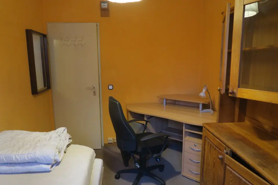 WG-Zimmer mit 89 m² in Bergisch Gladbach – Bild 3