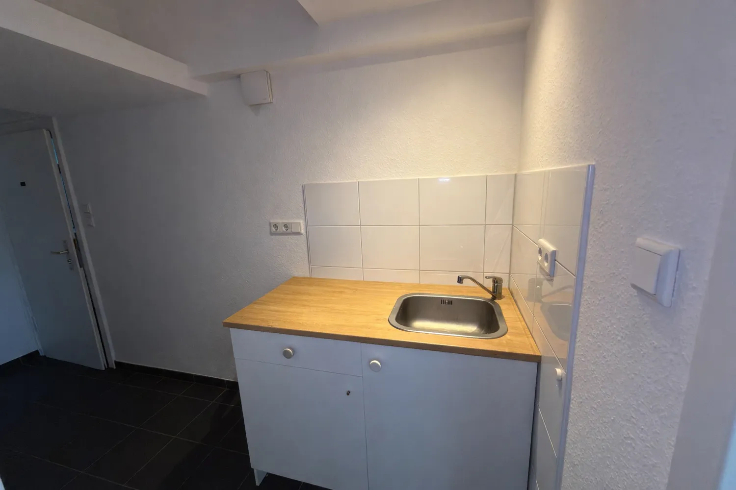 1 Zimmer Wohnung mit 28 m² in Düsseldorf – Bild 3