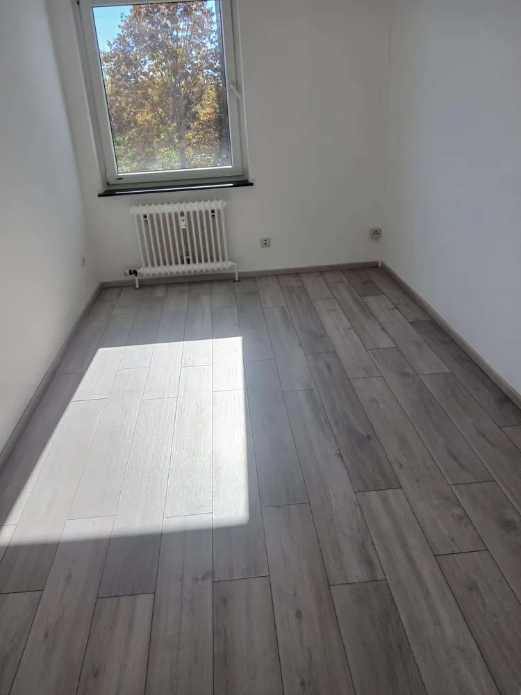 4 room apartment with 88 m² in Dietzenbach – Photo 2