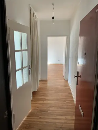 2 Zimmer Wohnung mit 50 m² in Berlin – Bild 2