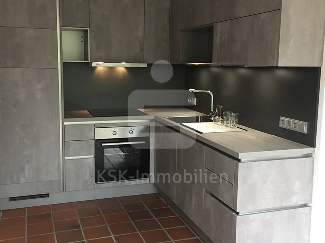 4 Zimmer Wohnung mit 111 m² in Köln – Bild 8