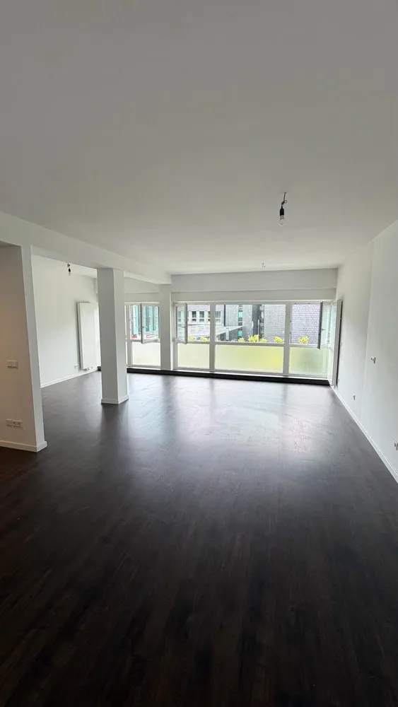 3 Zimmer Wohnung mit 105 m² in Langenfeld – Bild 2