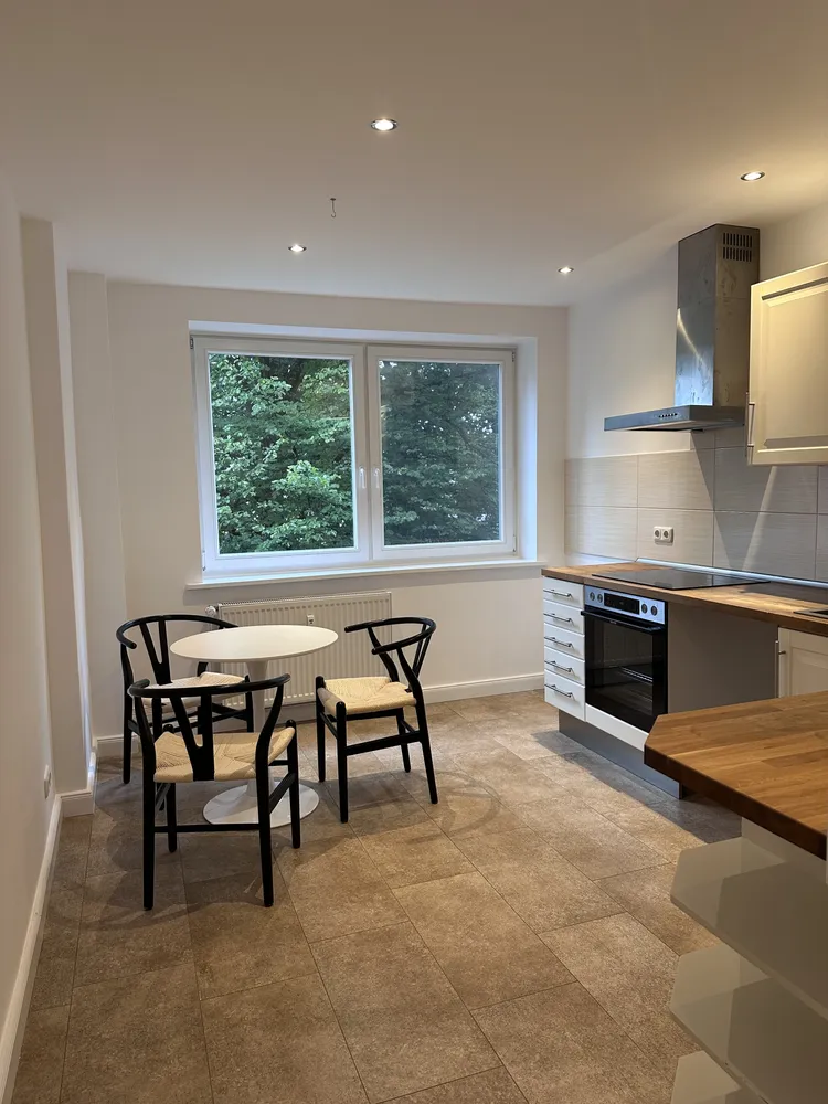 2 Zimmer Wohnung mit 60 m² in Hamburg – Bild 1