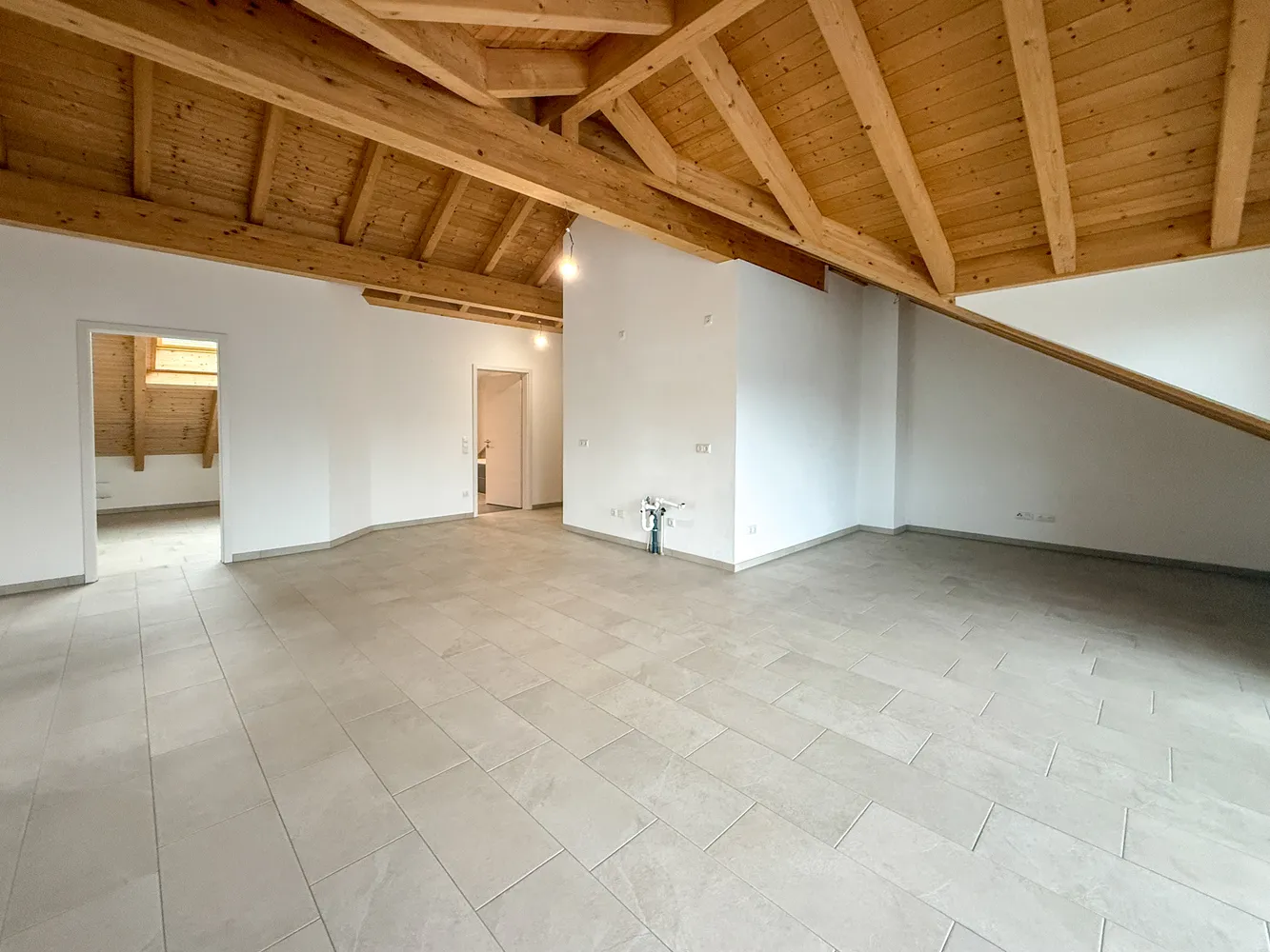 4 Zimmer Wohnung mit 111 m² in Erding – Bild 5
