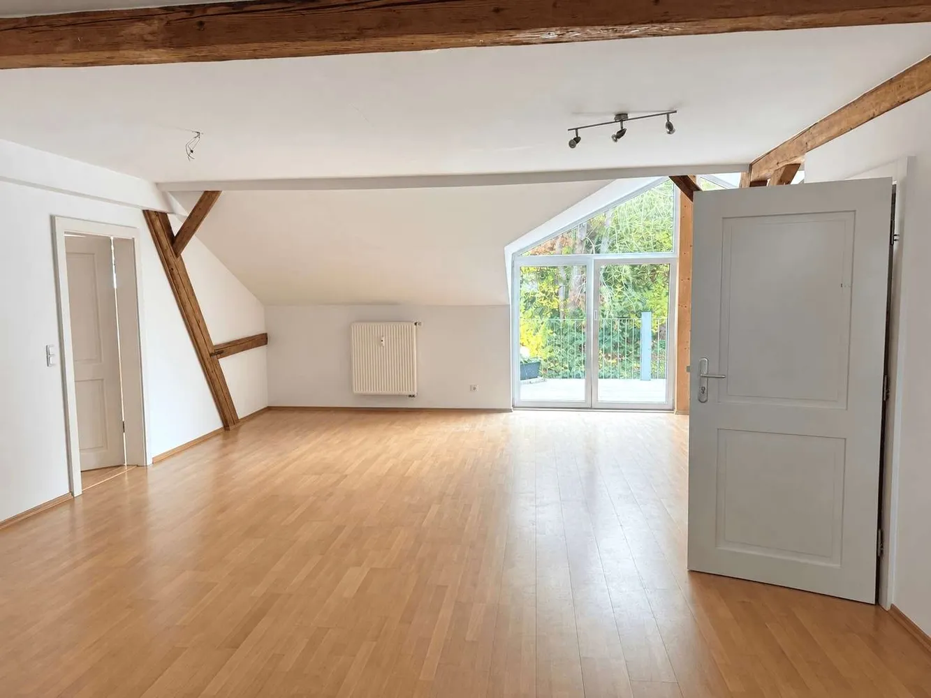 4 Zimmer Wohnung mit 127 m² in Passau – Bild 1