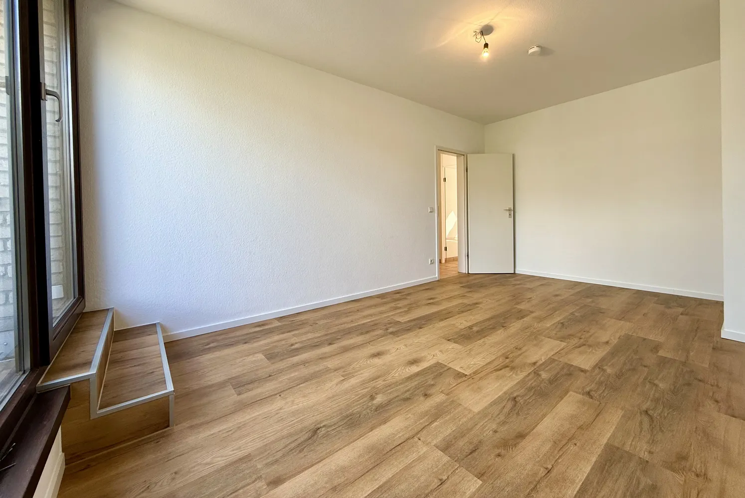 2 Zimmer Wohnung mit 84 m² in Düsseldorf – Bild 9