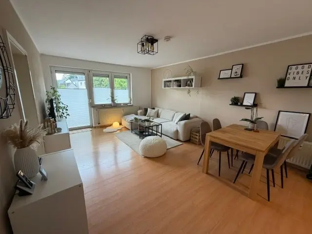 2 Zimmer Wohnung mit 60 m² in Frechen – Bild 2