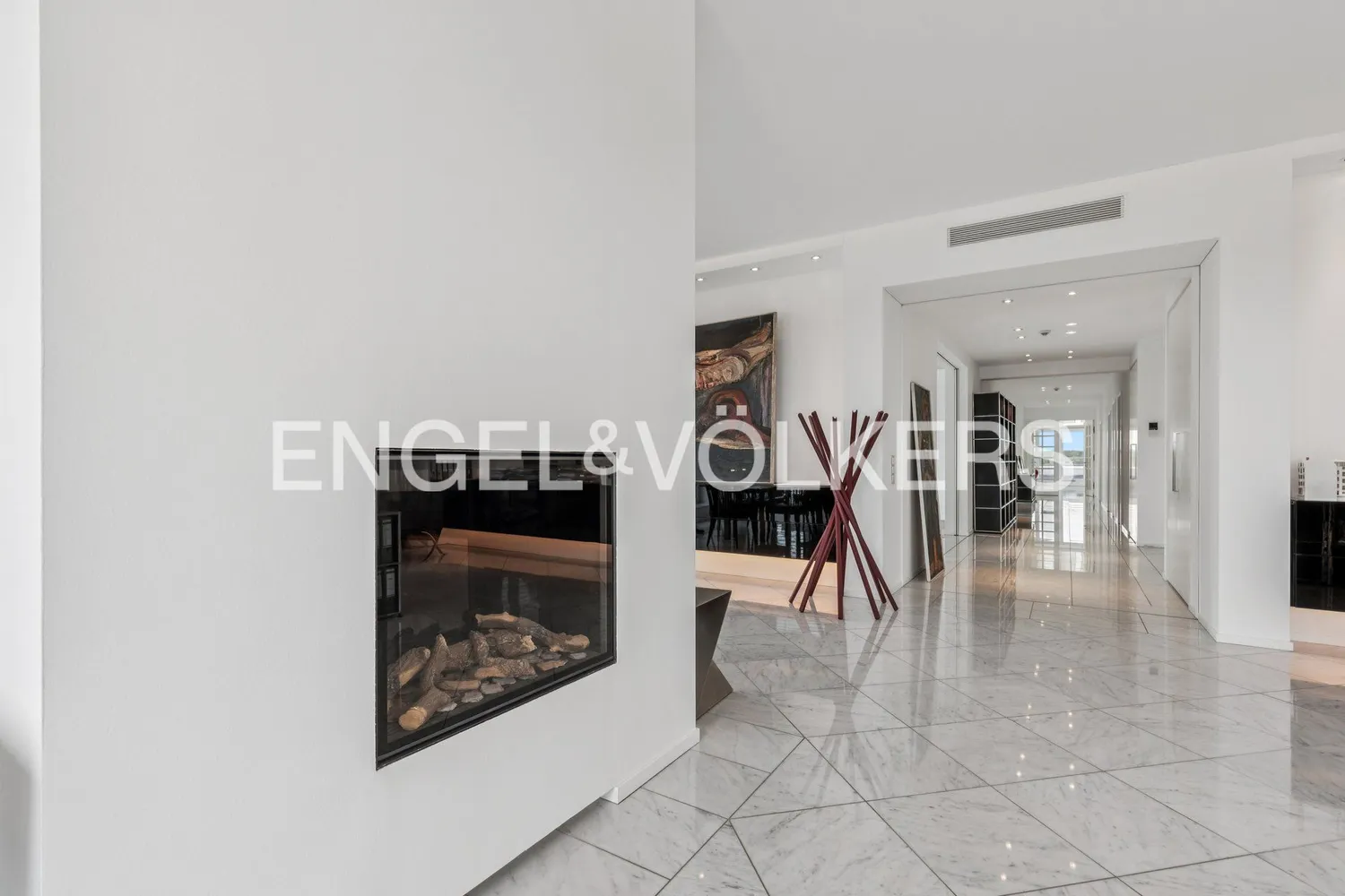 8 Zimmer Wohnung mit 405 m² in Köln – Bild 3