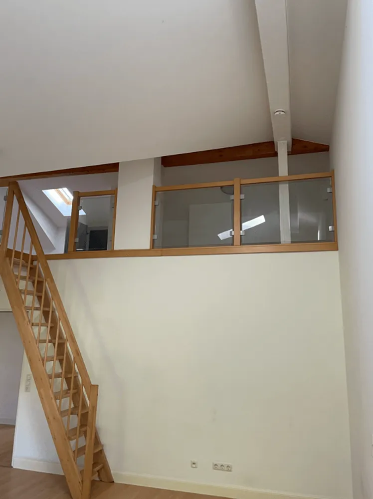 2 Zimmer Wohnung mit 76 m² in Wiesbaden – Bild 4