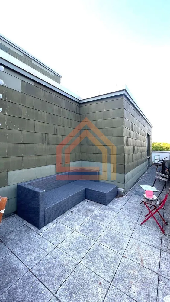 2 room apartment with 80 m² in Cologne – Photo 2