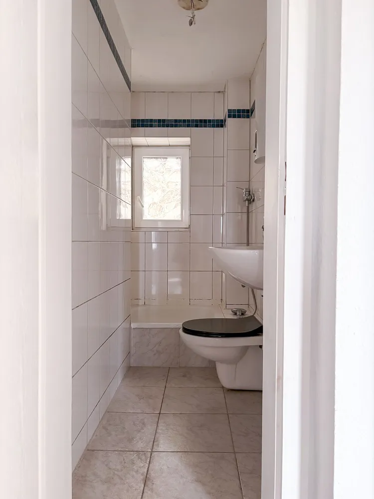 1 room apartment with 26 m² in Augsburg – Photo 4