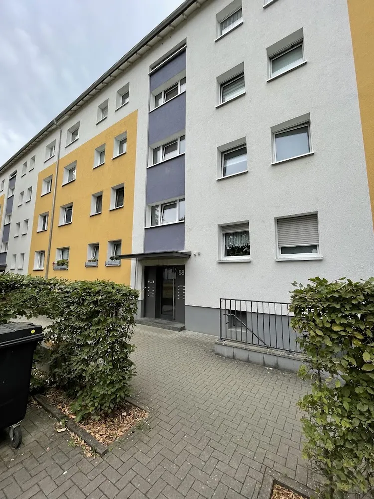 4 Zimmer Wohnung mit 76 m² in Frankfurt am Main – Bild 1