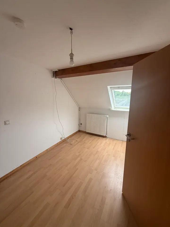 4 Zimmer Wohnung mit 120 m² in Gelsenkirchen – Bild 8
