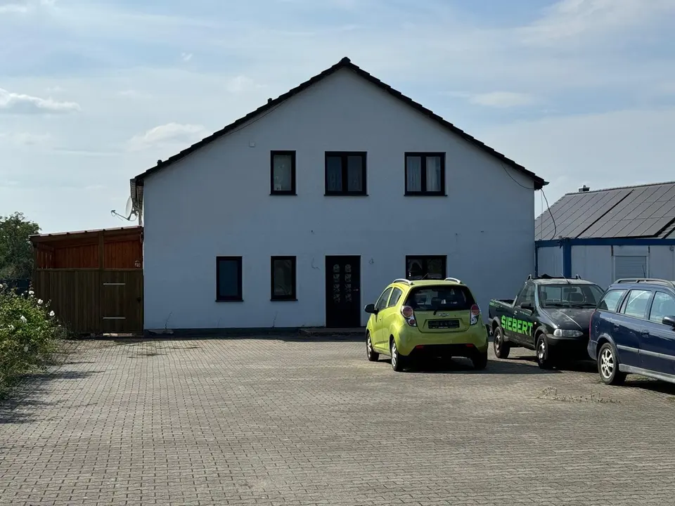 4 Zimmer Haus mit 110 m² in Bitterfeld-Wolfen – Bild 2