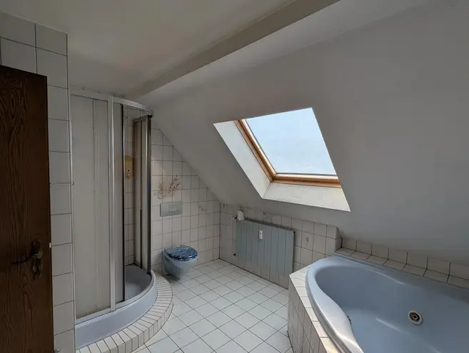 3 Zimmer Wohnung mit 109 m² in Duisburg – Bild 11