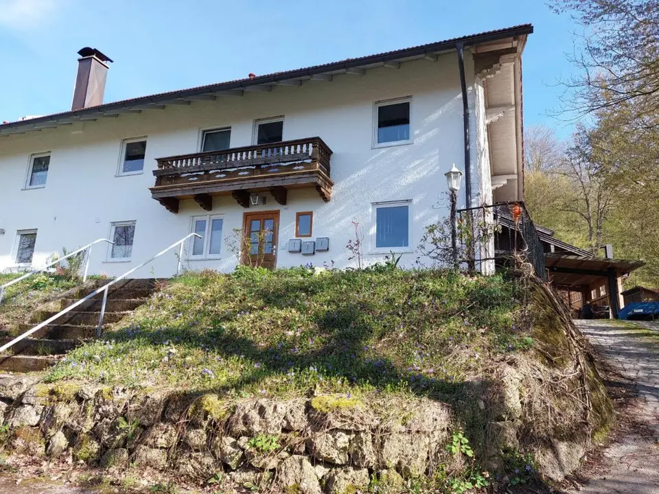 4 Zimmer Wohnung mit 103 m² in Traunstein – Bild 1