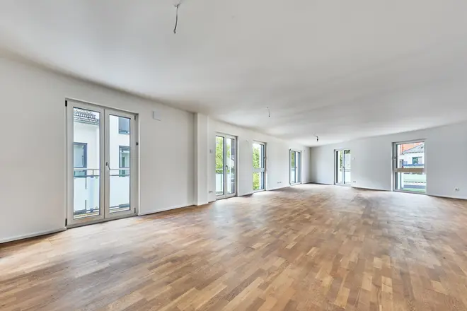 2 Zimmer Wohnung mit 128 m² in Wiesbaden – Bild 2